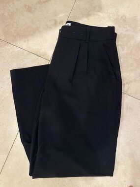 Abercrombie Sloane Low Rise Wide Leg Pant